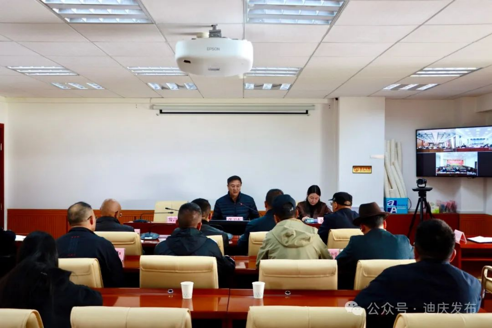 会议学习｜全州校园食品安全专题工作会议召开(图1)