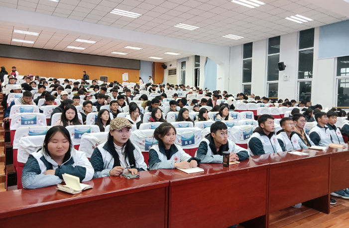 香职新闻｜守护心理健康 绽放青春风采—中国旅游集团关心学生身心健康 举办青春成长讲座(图3)