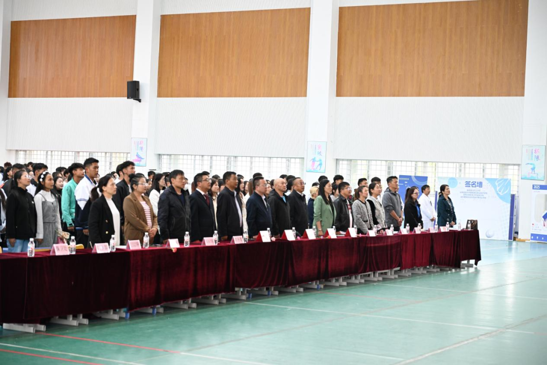 香职动态 | 青春启航 逐梦未来——我校2025届毕业典礼圆满落幕(图3)