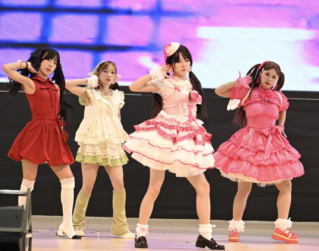 学院（校）举行2025-2026学年秋季学期开学典礼暨庆祝第41个教师节活动(图12)