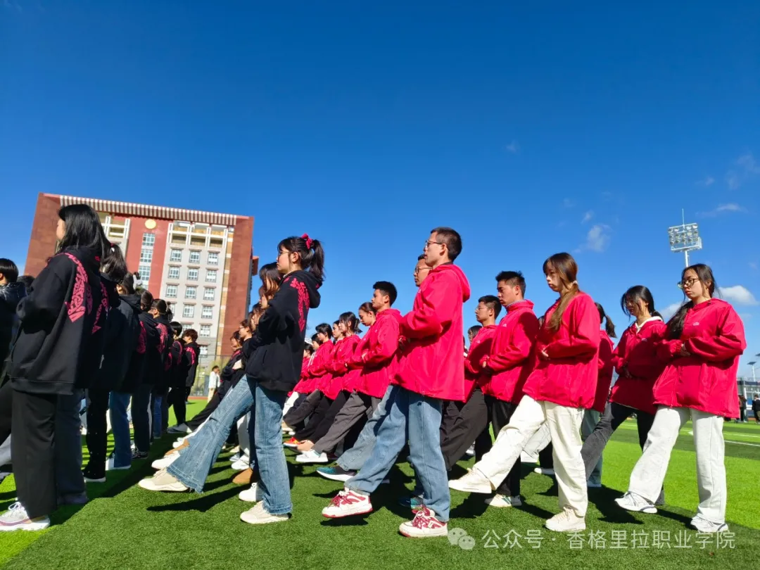 青春无惧挑战 军训铸就成长——我院举行2023级学生军训动员大会(图4)