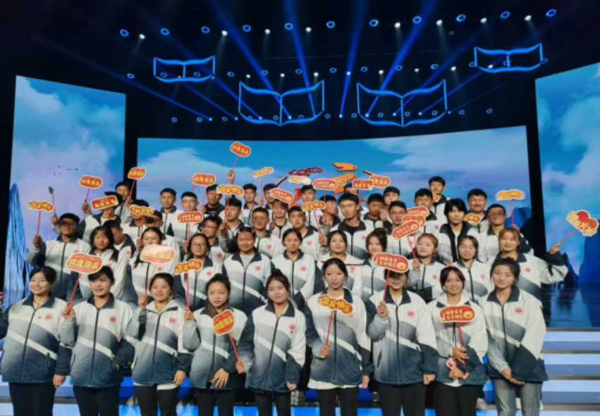 香职新闻｜加大推普力度 筑牢强国语言基石—院校组织团员青年参加云南省第27届全国普宣周暨第六届“云岭杯”中华经典成果展演活动(图2)
