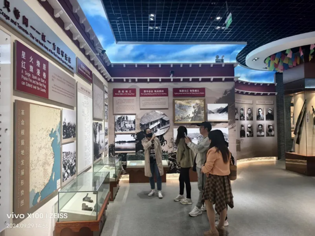 系列活动｜德高为师展风采 风正为范铸师魂—香格里拉职业学院开展“师德活动月”系列活动(图25)